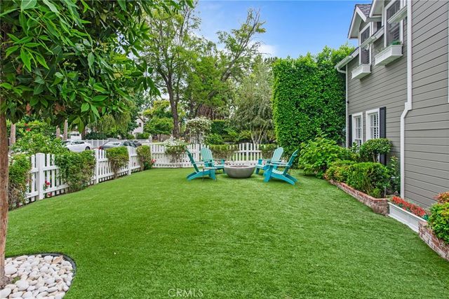4323 Laurelgrove Avenue, Studio City, CA 91604