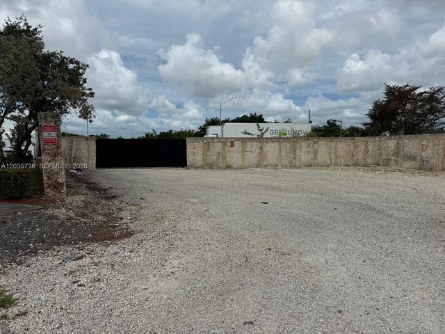 SW 157th, Homestead, FL 33033