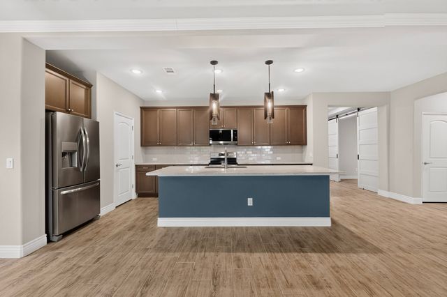 10312 Claystone Drive, Denton, TX 76207