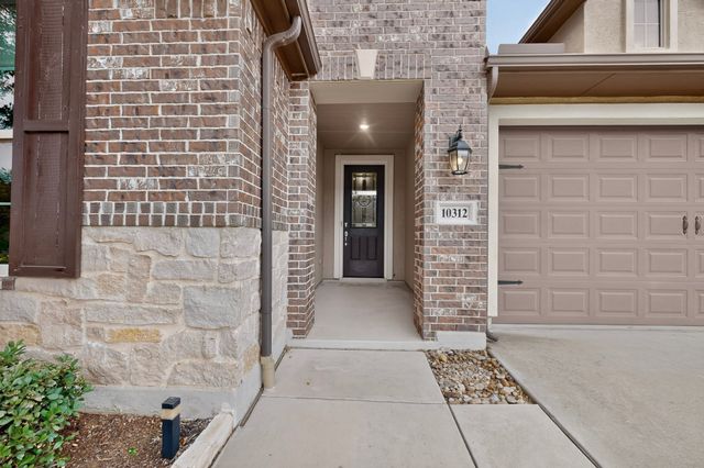 10312 Claystone Drive, Denton, TX 76207