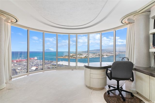 425 South Street 3502, Honolulu, HI 96813