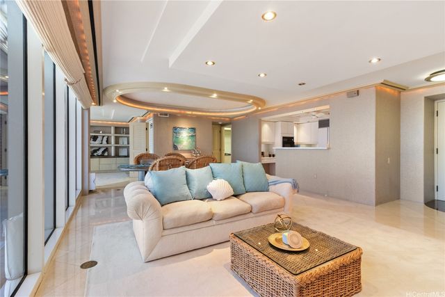 425 South Street 3502, Honolulu, HI 96813