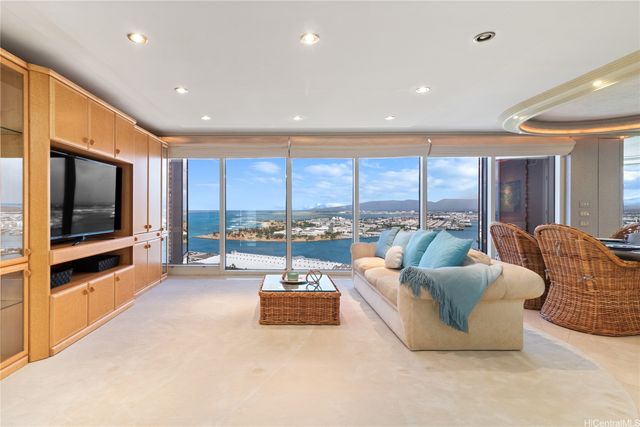 425 South Street 3502, Honolulu, HI 96813