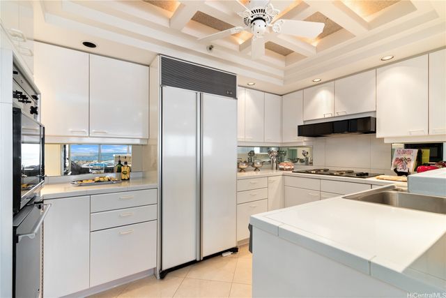 425 South Street 3502, Honolulu, HI 96813