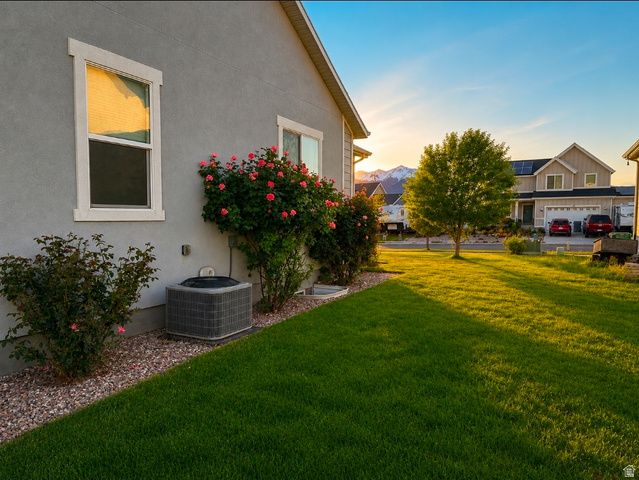 1155 S RED BARN VIEW DR, Santaquin, UT 84655