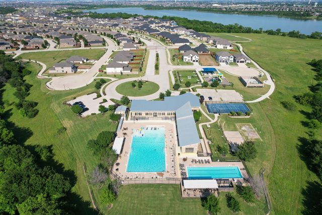 2001 Olivereta Drive, Little Elm, TX 75068