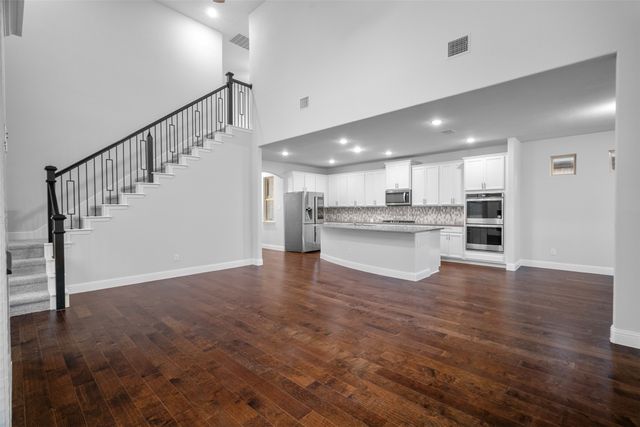 2001 Olivereta Drive, Little Elm, TX 75068
