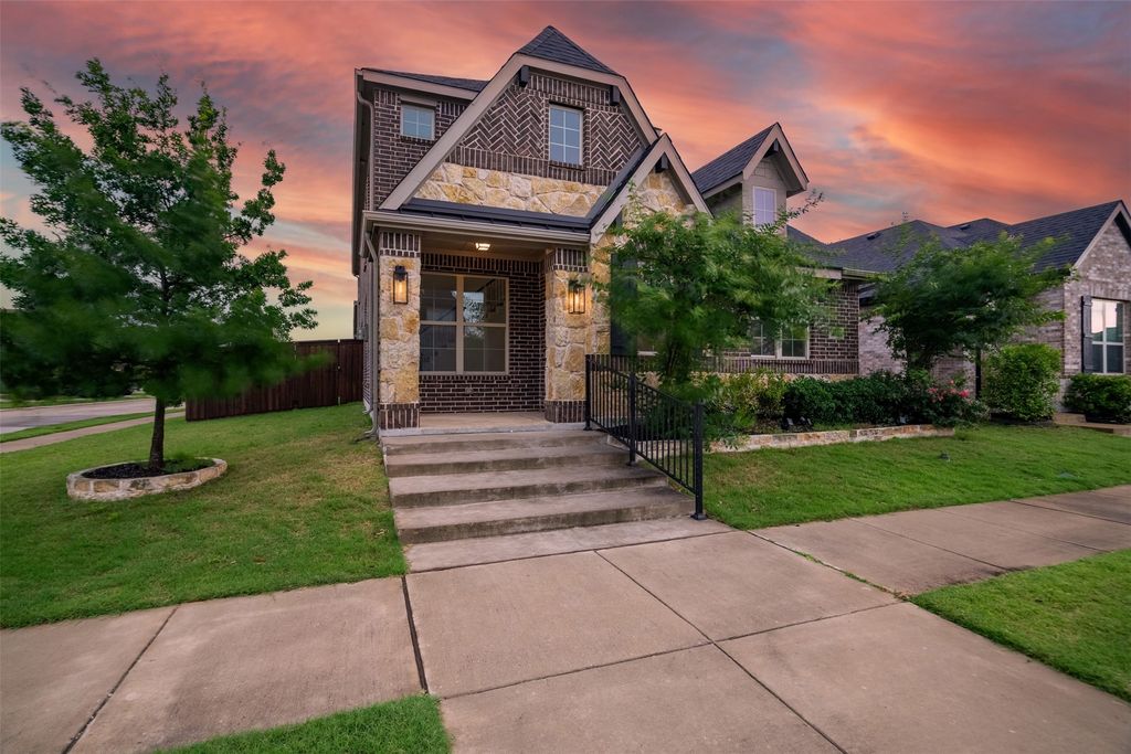 2001 Olivereta Drive, Little Elm, TX 75068