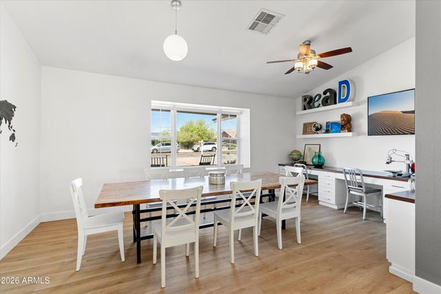 5913 W GROVERS Avenue, Glendale, AZ 85308