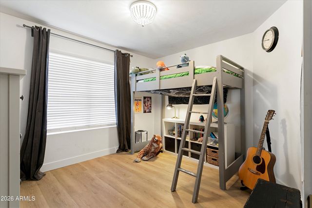 5913 W GROVERS Avenue, Glendale, AZ 85308