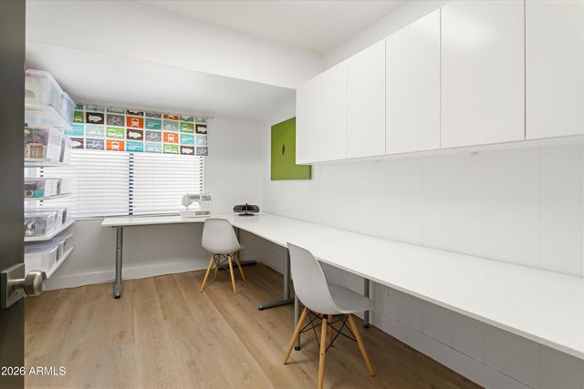 5913 W GROVERS Avenue, Glendale, AZ 85308