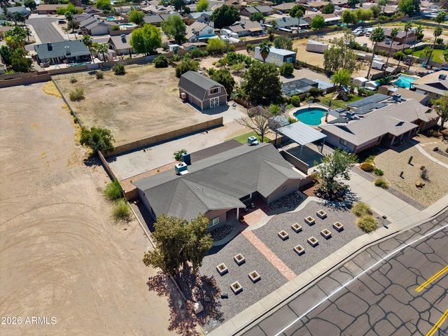 5913 W GROVERS Avenue, Glendale, AZ 85308