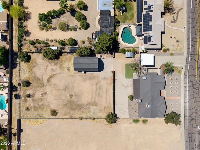 5913 W GROVERS Avenue, Glendale, AZ 85308