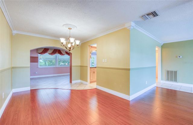 9548 141ST STREET, Seminole, FL 33776