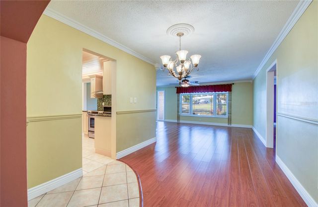 9548 141ST STREET, Seminole, FL 33776