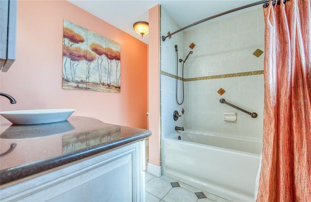 9548 141ST STREET, Seminole, FL 33776