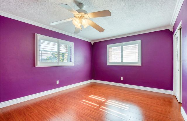 9548 141ST STREET, Seminole, FL 33776