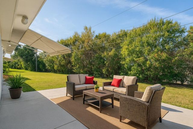 9548 141ST STREET, Seminole, FL 33776