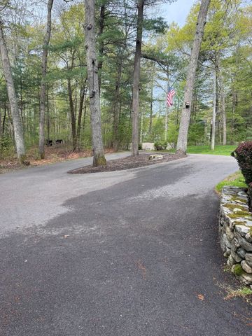 129 Balcom St 1, Mansfield, MA 02048