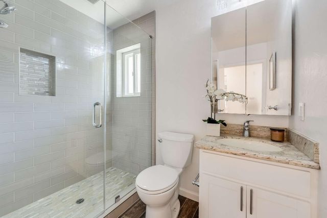 1070 Mercedes Avenue 1, Los Altos, CA 94022