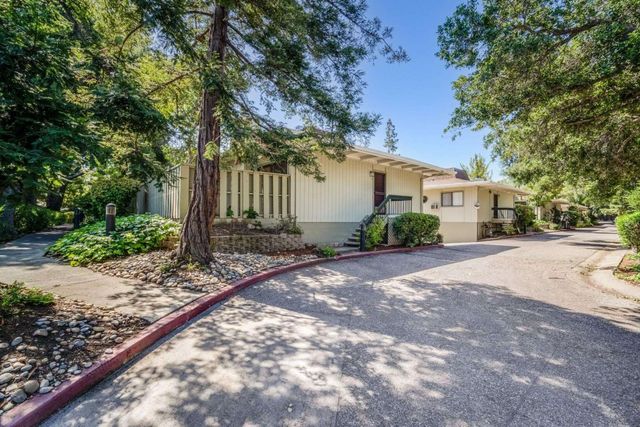 1070 Mercedes Avenue 1, Los Altos, CA 94022