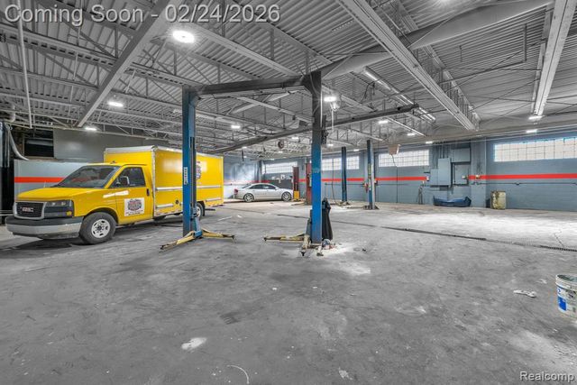 22541 Grand River Avenue, Detroit, MI 48219