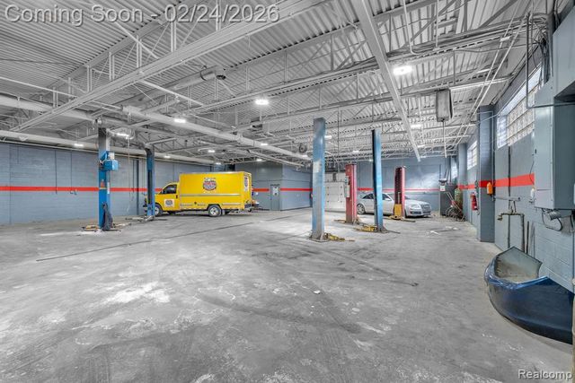 22541 Grand River Avenue, Detroit, MI 48219