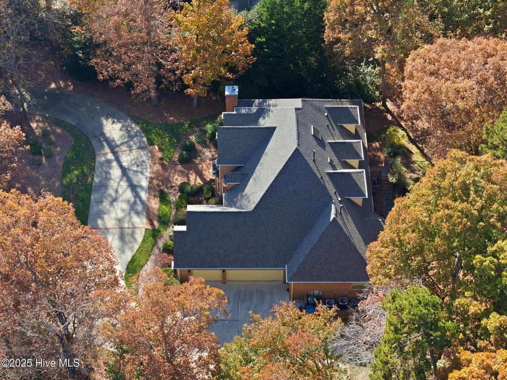 Image 116 of property listing at 3710 Dairy Pond Place, Durham, NC 27705