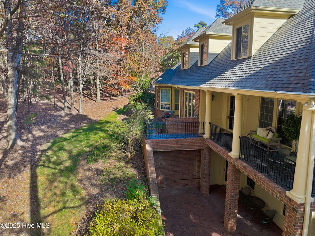 Image 118 of property listing at 3710 Dairy Pond Place, Durham, NC 27705