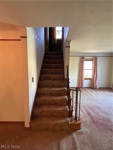 6908 Orchard Boulevard, Parma Heights, OH 44130
