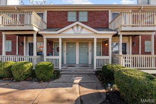 1432 Thrush Place, Brentwood, MO 63144