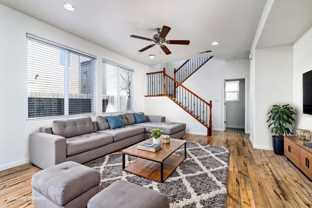 7464 E Robinson Avenue, Fresno, CA 93737