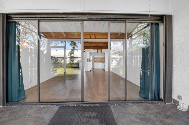 4761 NW 2nd Avenue 301, Boca Raton, FL 33431