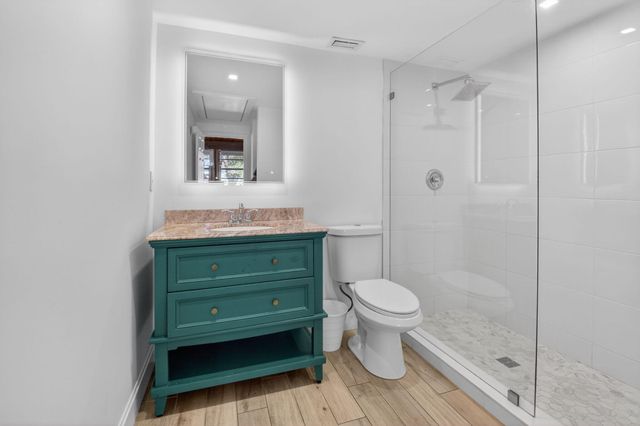 4761 NW 2nd Avenue 301, Boca Raton, FL 33431