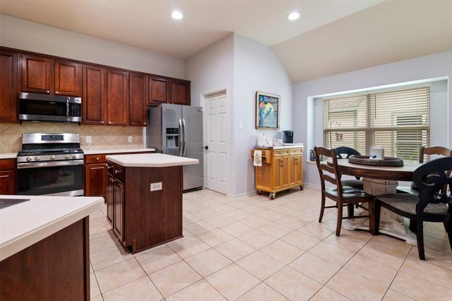 19306 Young Oak Street, Spring, TX 77379