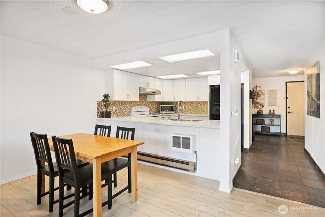 30831 13th Place S #13, Federal Way, WA 98003