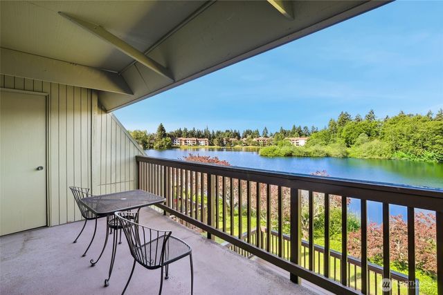 30831 13th Place S #13, Federal Way, WA 98003