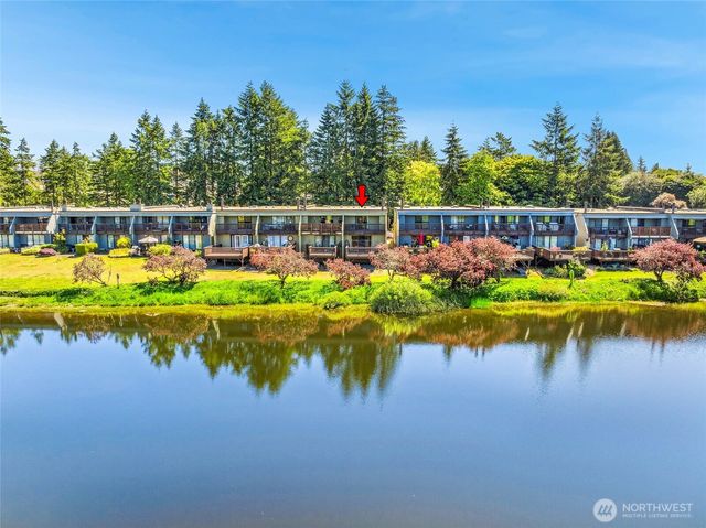 30831 13th Place S #13, Federal Way, WA 98003