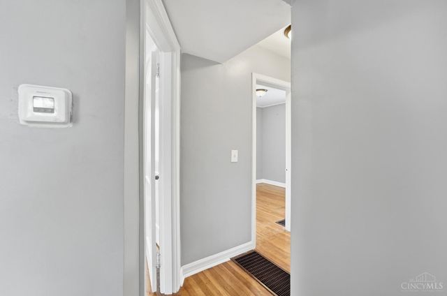 3935 Carrie Avenue, Cheviot, OH 45211