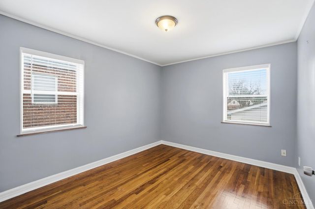 3935 Carrie Avenue, Cheviot, OH 45211