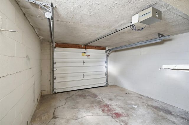 3935 Carrie Avenue, Cheviot, OH 45211