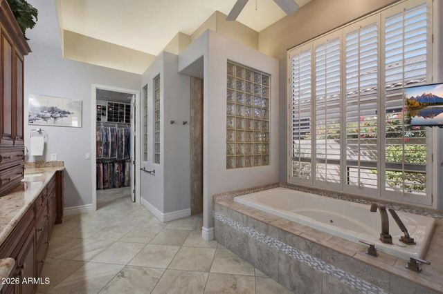 13526 E DEL TIMBRE Drive, Scottsdale, AZ 85259