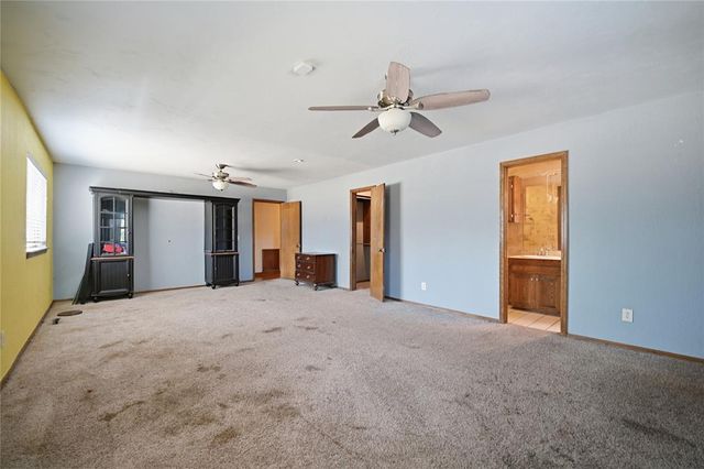 2716 N Eagle Lane, Oklahoma City, OK 73127