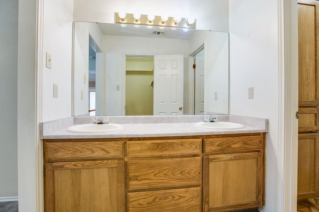 Image 18 of property listing at 4418 Southland Boulevard, San Angelo, TX 76904