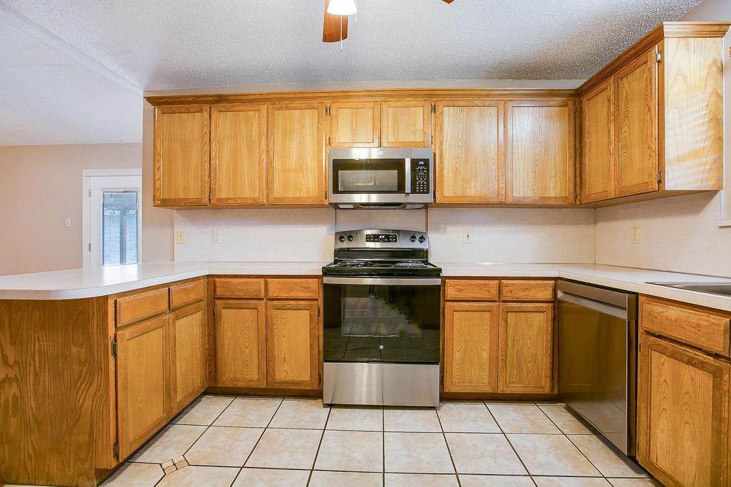 Image 3 of property listing at 4418 Southland Boulevard, San Angelo, TX 76904