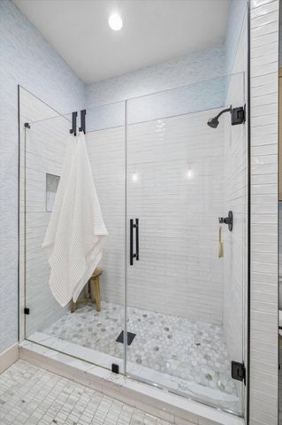 1034 Bethlehem Street, Houston, TX 77018