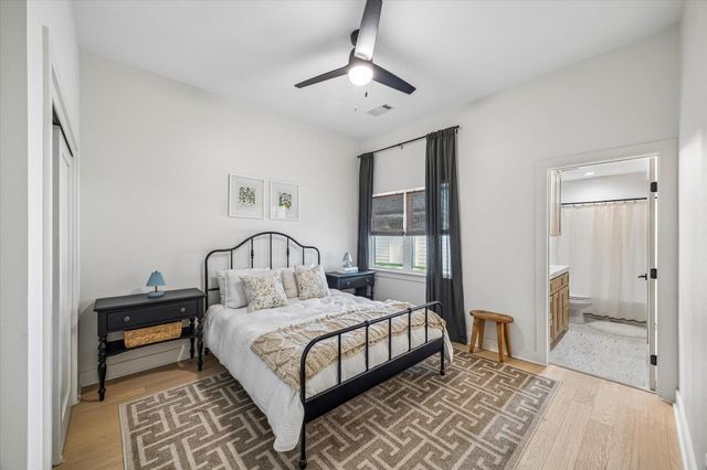 1034 Bethlehem Street, Houston, TX 77018