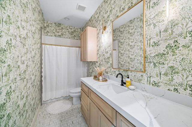 1034 Bethlehem Street, Houston, TX 77018