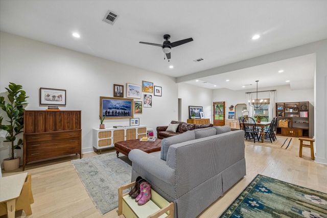 1034 Bethlehem Street, Houston, TX 77018