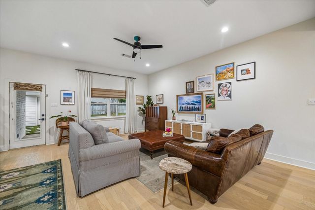 1034 Bethlehem Street, Houston, TX 77018